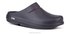 Black OOFOS Men's OOcloog Clog 404R159