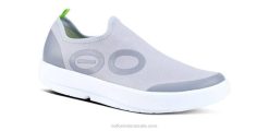 White Gray OOFOS Men's OOmg eeZee Low Shoe 404R153